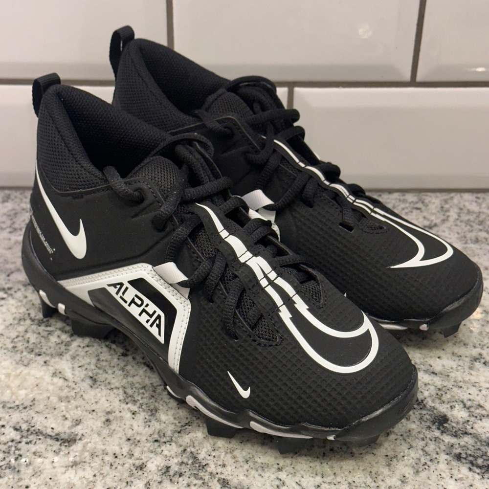Nike Kids 3Y Alpha Menace 3 Shark Football Cleats Black White CV0583-001